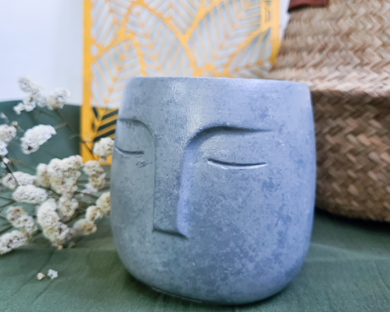 Maceta Stone